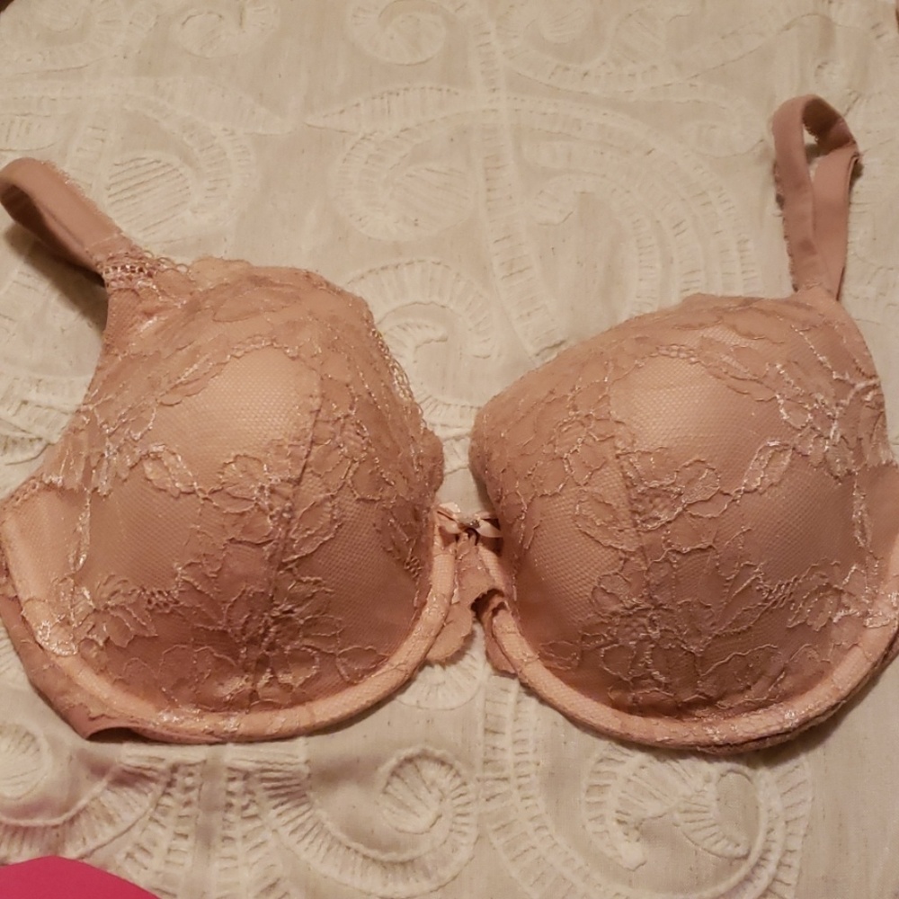 Victoria secret nude lace bra